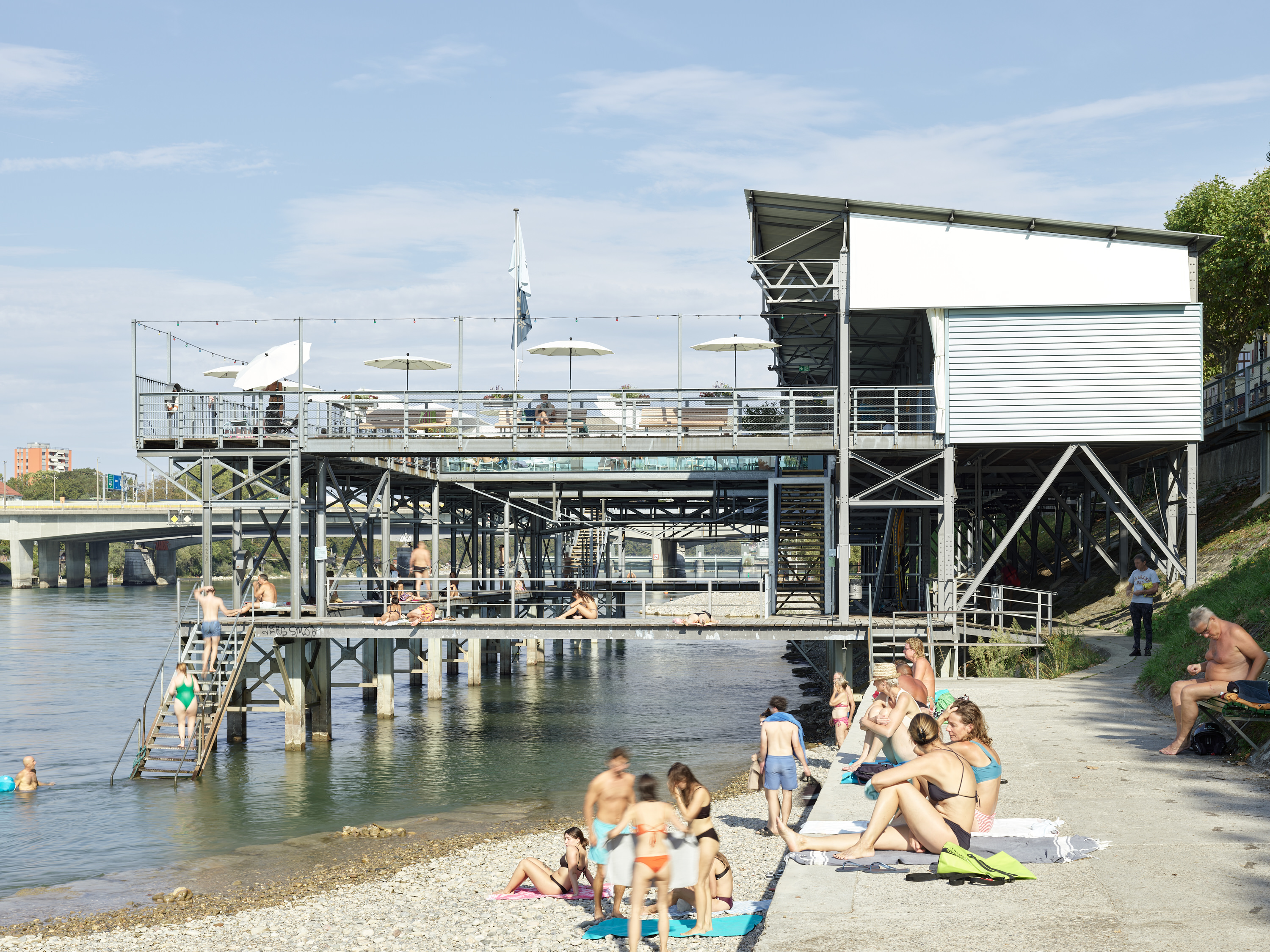 Ahp0095 AIQ4 019602 J3